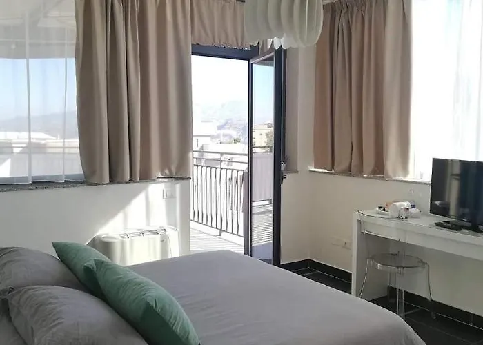 Civico 27 ゲストハウス Laurignano